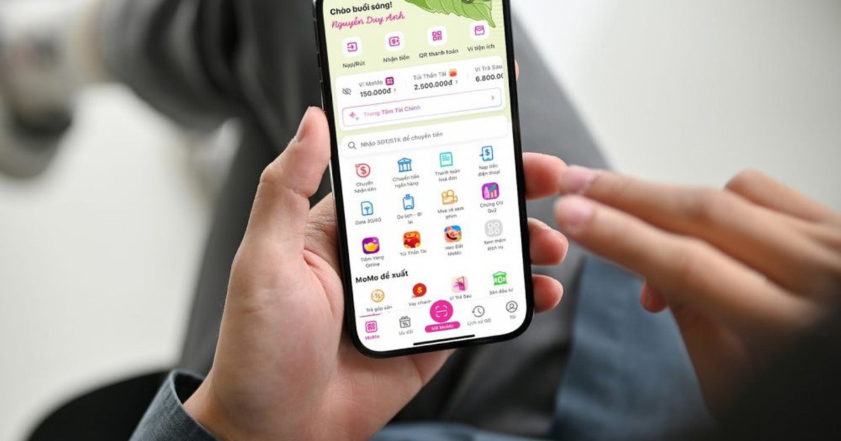 Đằng sau việc kỳ lân MoMo gửi 10.000 tin nhắn mỗi ngày, ảnh hưởng tới hoạt động kinh doanh của chính mình