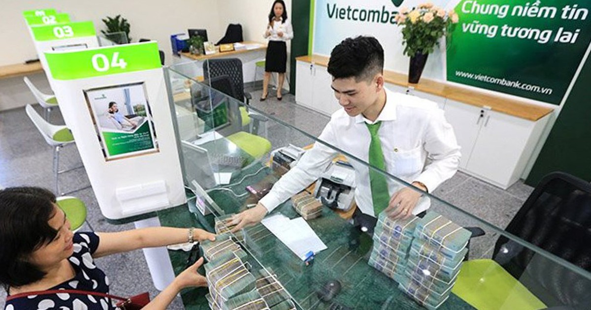 Từ hôm nay 20/10: Vietcombank giảm mạnh lãi suất cho vay, một số nhóm khách hàng được giảm tới 3%