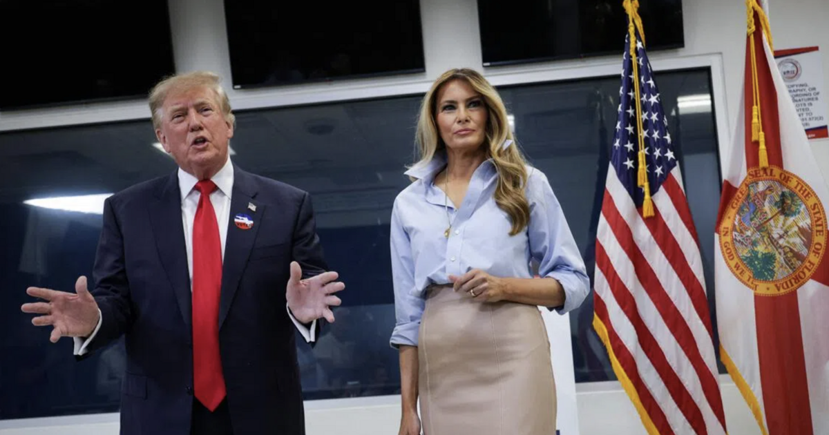 Ông Trump bỏ phiếu sớm tại Florida trong cuộc bầu cử giữa nhiệm kỳ tại Mỹ