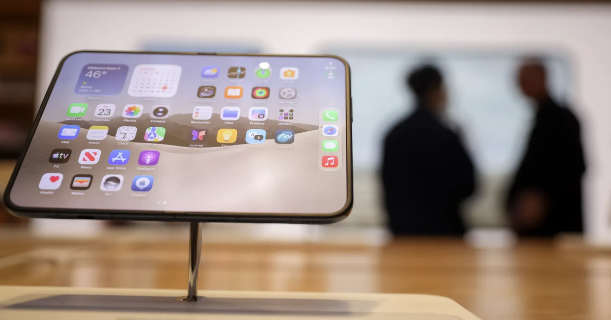 Apple thừa nhận iPhone Duo lỗi màn hình