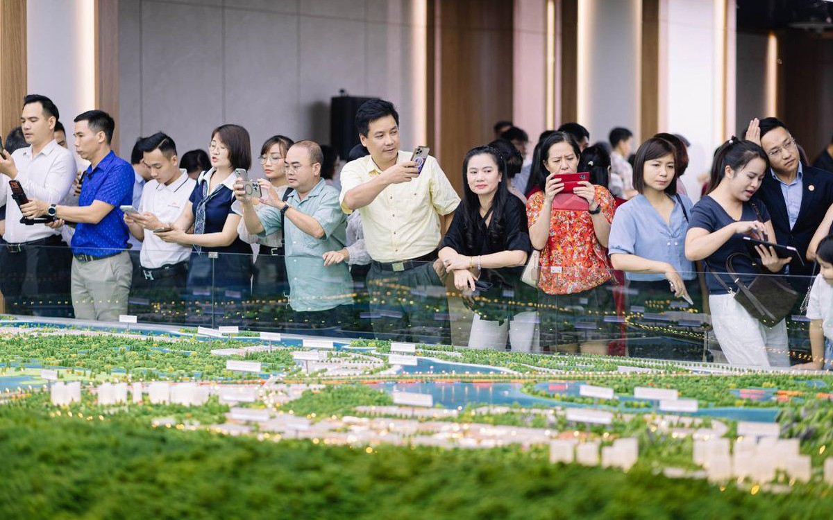 Hành trình thành công của những nữ môi giới: Người đạt doanh số 350 tỷ/tháng, người chốt 3 căn trong 3 ngày
