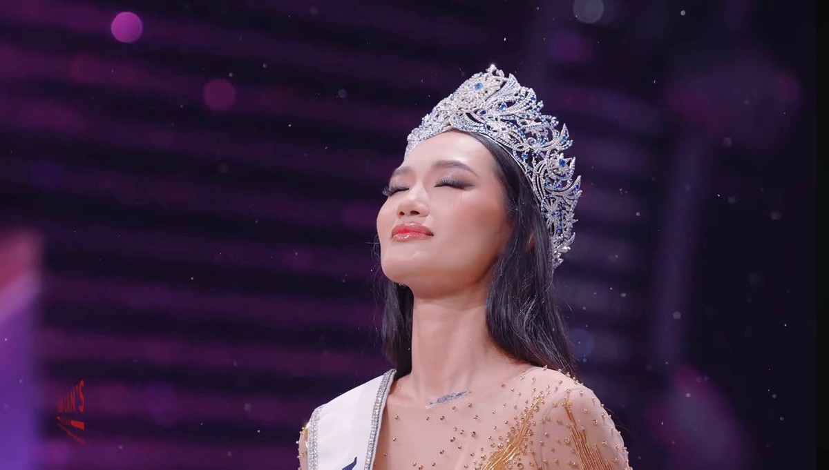 Tân Miss Universe Vietnam 2026 Quỳnh Anh: Xuất ...