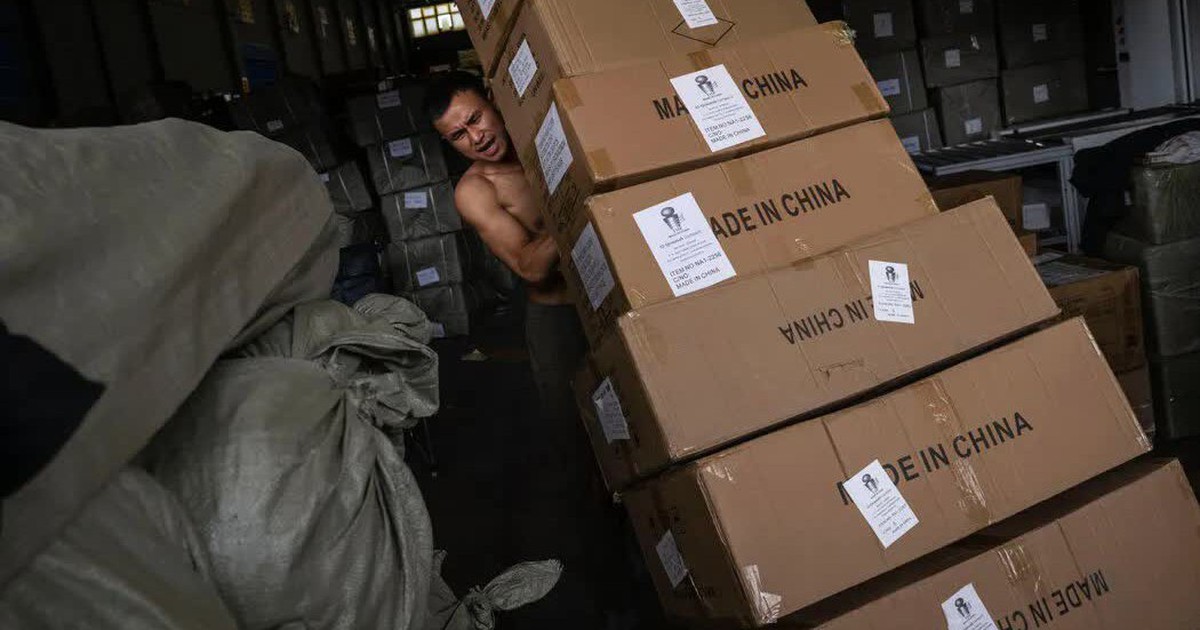 Hãy nhìn quanh căn phòng bạn đang ngồi: Trung Quốc đã âm thầm tiến xa đến mức nào?