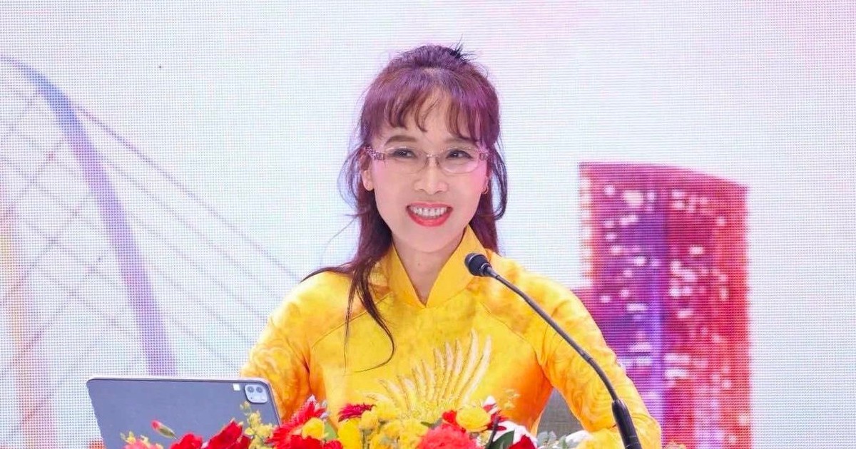Tỷ phú Nguyễn Thị Phương Thảo thăng hoa cùng 2 cỗ máy trăm nghìn tỷ: Dưới đất HDBank vượt LPBank vào Top 3, trên trời Vietjet có đội bay lớn nhất Việt Nam