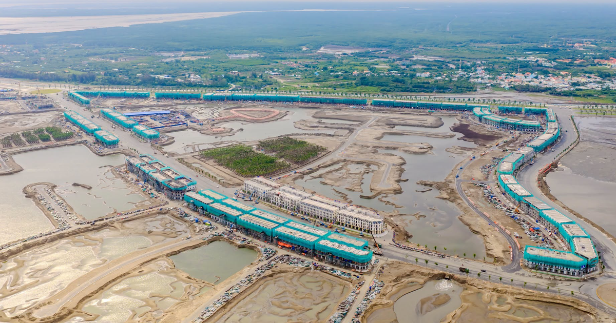 Vingroup của tỷ phú Phạm Nhật Vượng đang xây hơn 20 đại dự án trên cả nước, một doanh nghiệp trong hệ sinh thái cần tuyển 15.000 lái xe, lái máy