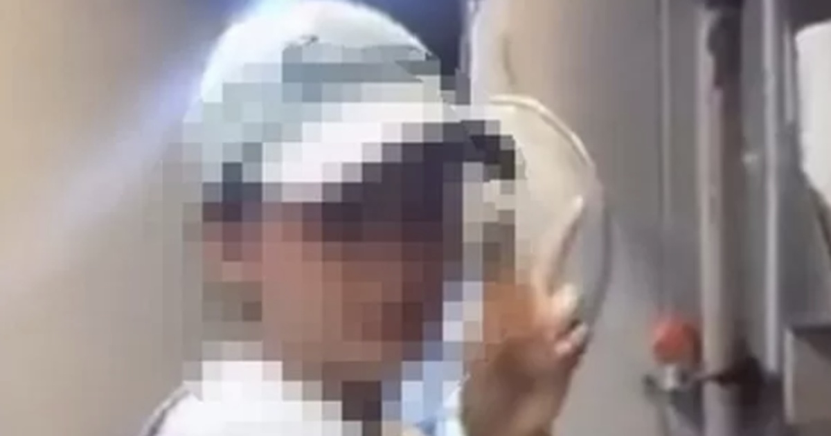 Clip nấu canh cá “để khách ăn, nhân viên không ăn” gây tranh cãi tại Hàn Quốc