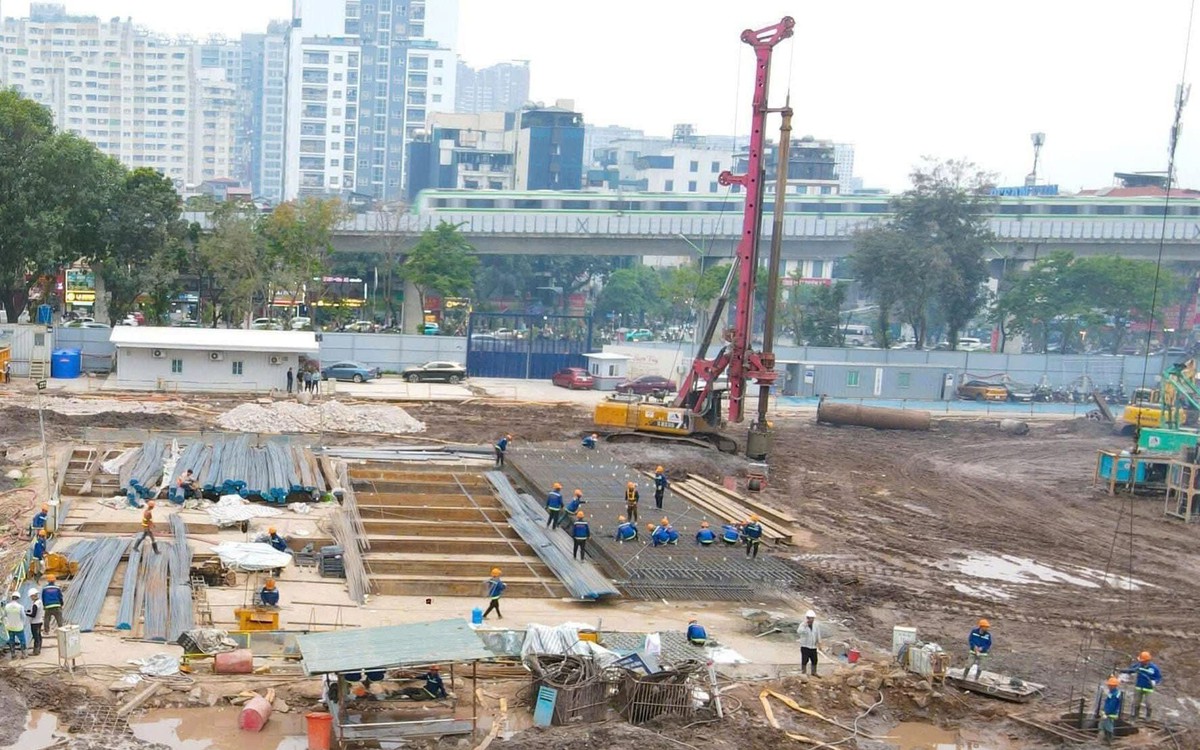 Hà Nội thu hơn 85.000 tỷ đồng tiền đất, 3 đại d...