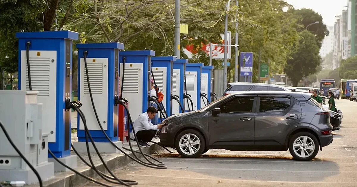 Quy chuẩn mới về trạm sạc xe điện: Bảo đảm tương thích, không bắt buộc chia sẻ