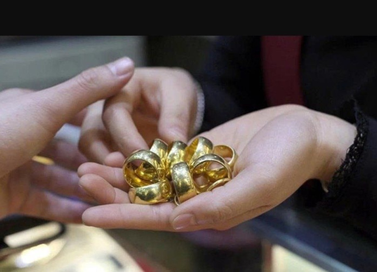 Giá vàng hôm nay 10/3: Người mua vàng nhẫn lỗ 3...