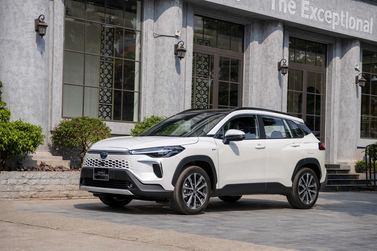 Loạt xe tiết kiệm xăng nhất tại thị trường Việt Nam: Toyota chiếm ưu thế