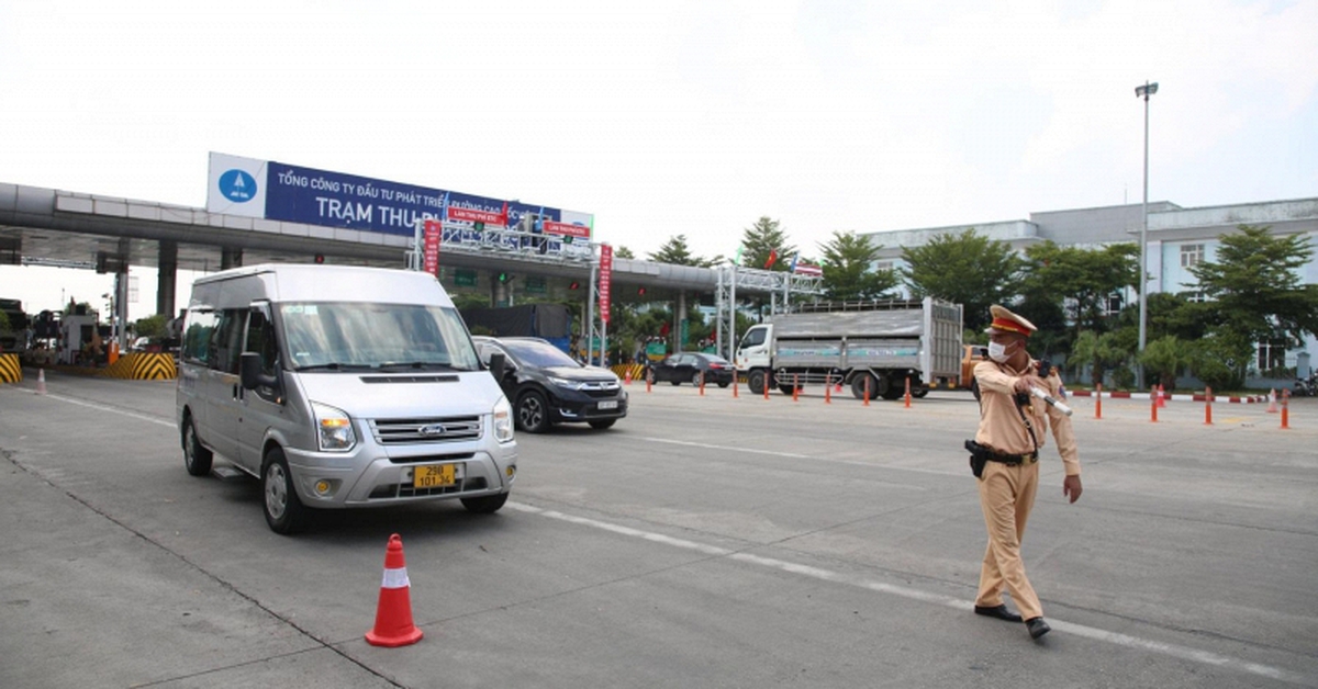 Cục CSGT cảnh báo khẩn hành vi này của tài xế có thể phải trả giá bằng mạng sống