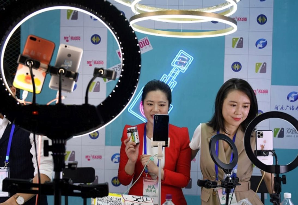 "Cú lừa" livestream: Bong bóng "nổ tung", loạt streamer tháo chạy khỏi thủ phủ bán trực tuyến dù từng đạt thu nhập 700 triệu đồng/tháng