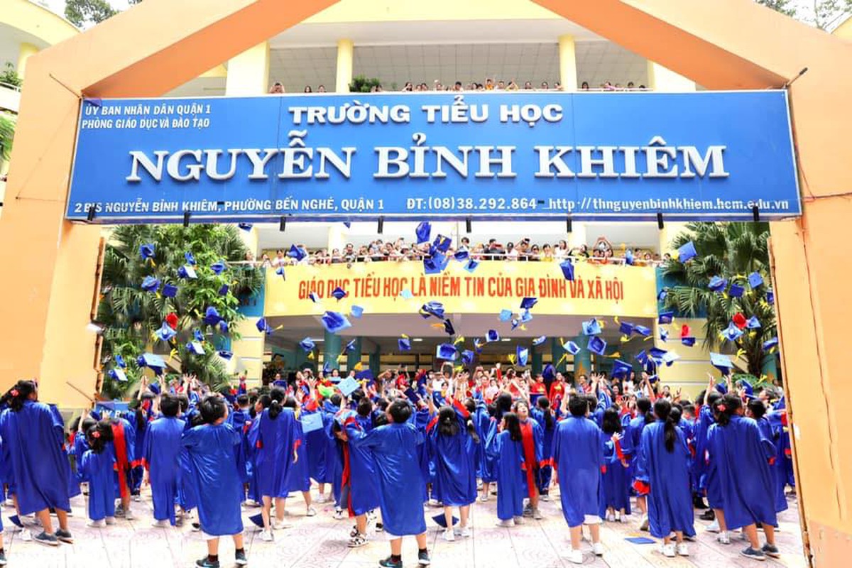 Trường tiểu học “hot” ở TP.HCM phát thông báo khẩn về tuyển sinh lớp 1