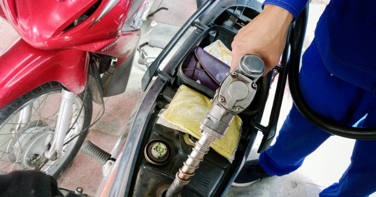 Cảnh báo đặc biệt tới những ai vừa đổ xăng xe máy xong