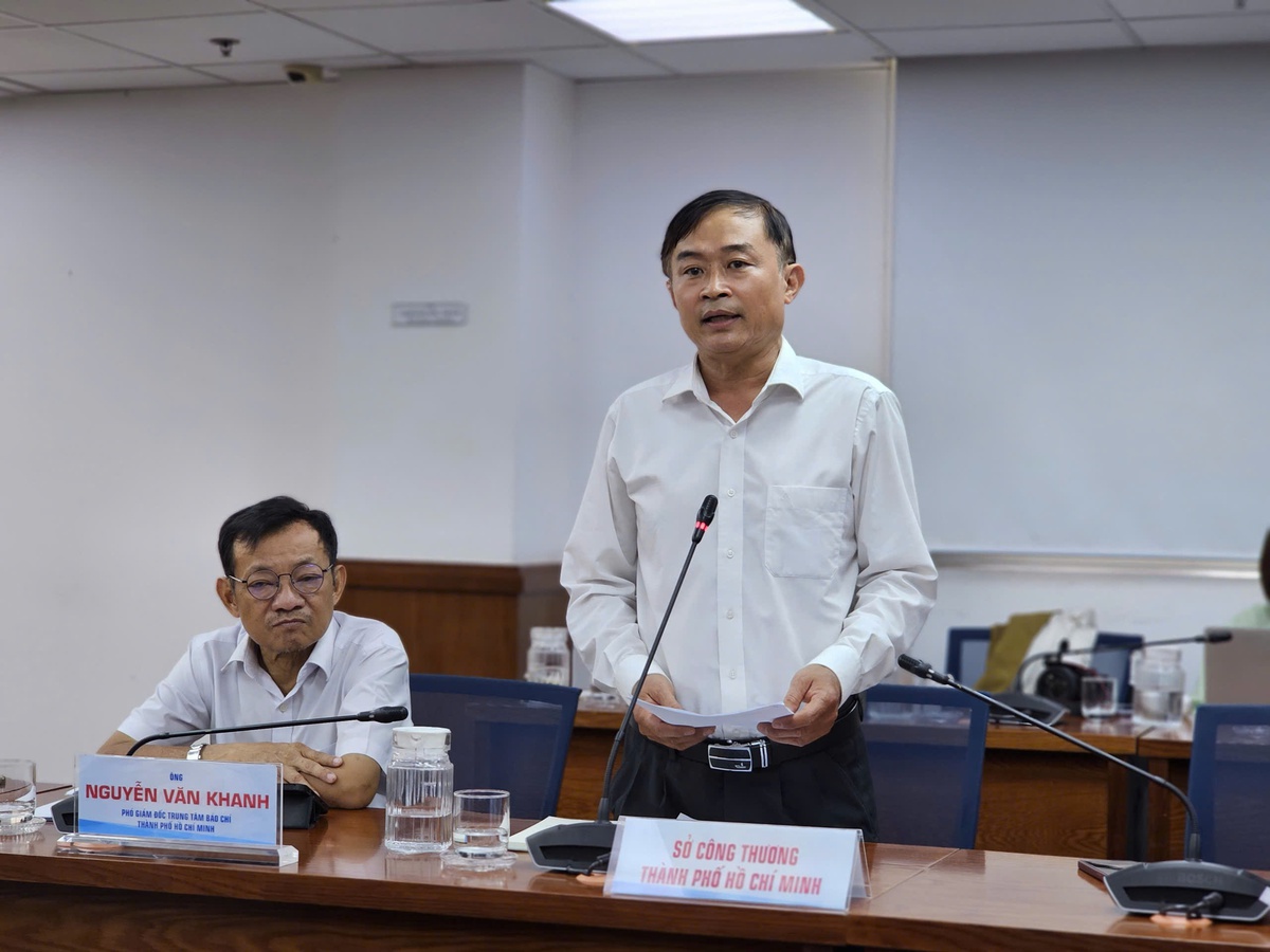 Sở Công Thương TP.HCM: Không có tình trạng giới hạn đổ xăng 50.000 đồng/lượt