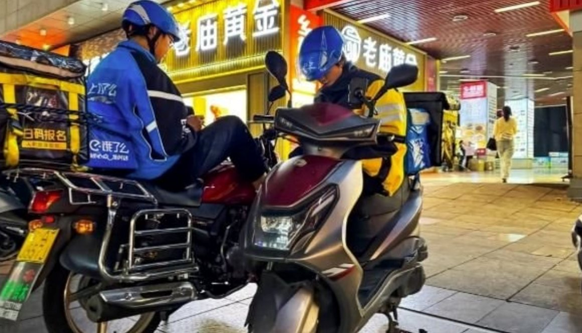 Buồn của nghề shipper: Làm 6 năm vẫn ngại mặc đồng phục vì sợ miệt thị, bị coi như vô hình dù giao 120 đơn/ngày