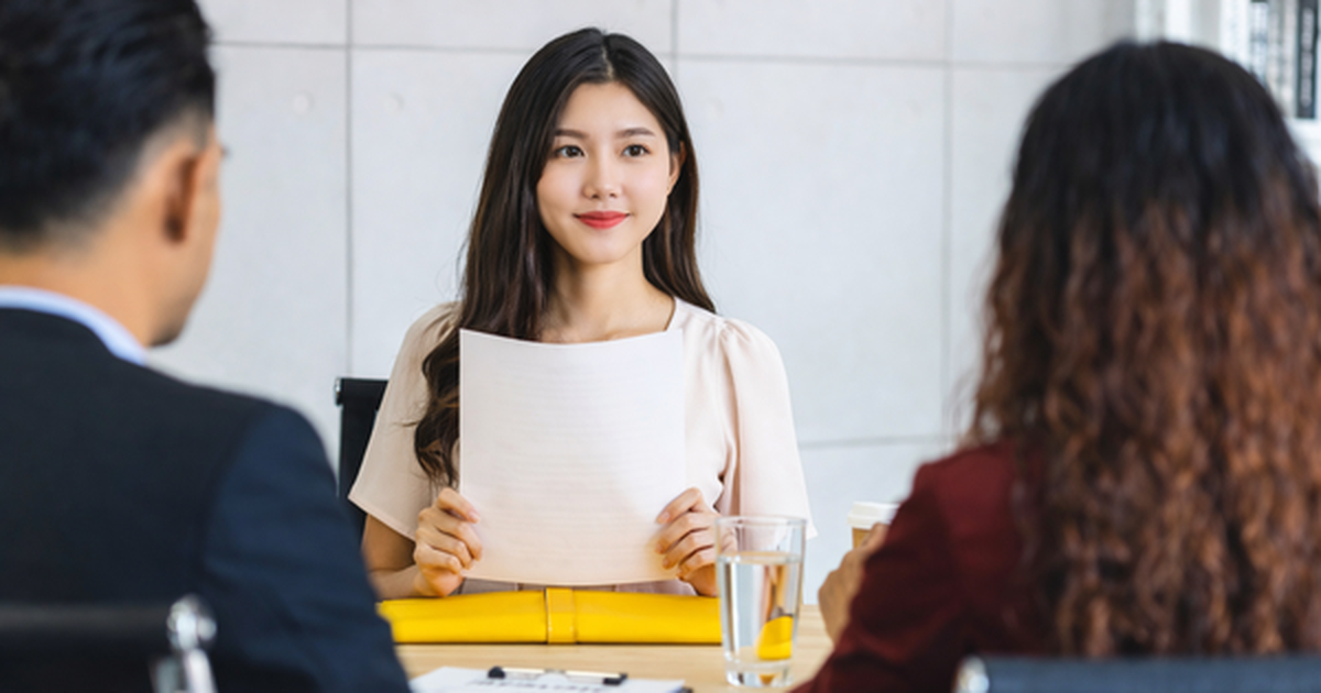 Nhà tuyển dụng hỏi: "Bạn dùng điện thoại mấy tiếng một ngày?" - Câu hỏi tưởng vô nghĩa lại khiến nhiều ứng viên trượt