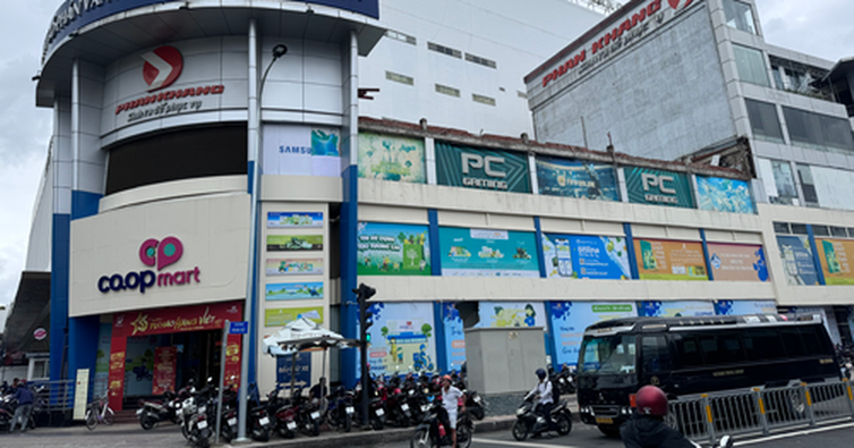 Bán lẻ điện máy: Sân chơi của vài "ông lớn"