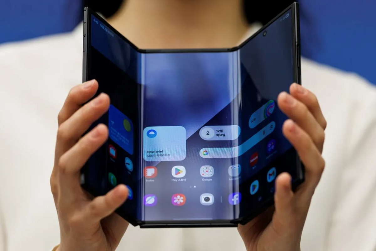 Samsung khai tử 1 dòng smartphone gập chỉ 3 tháng sau khi ra mắt