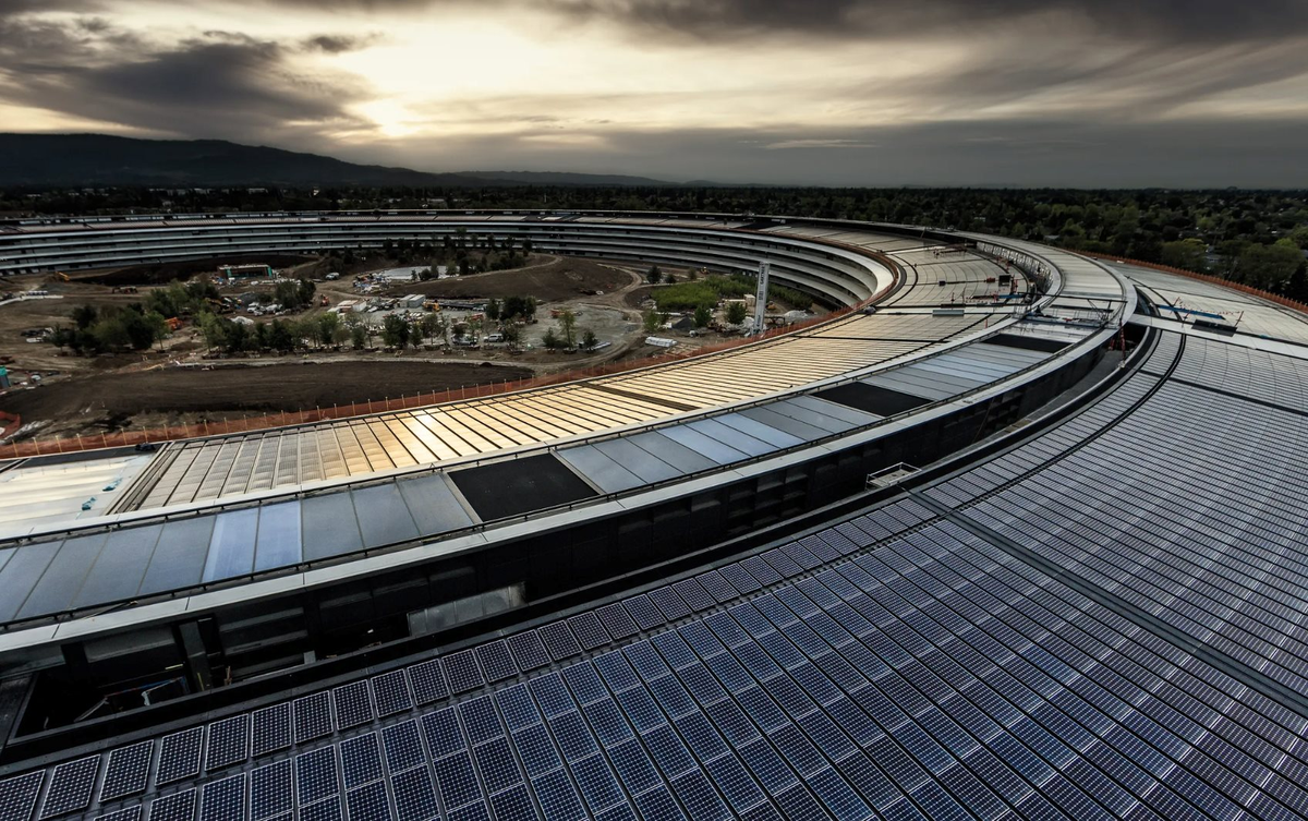 Apple kiếm tỷ USD từ AI dù chưa có chiến lược r...