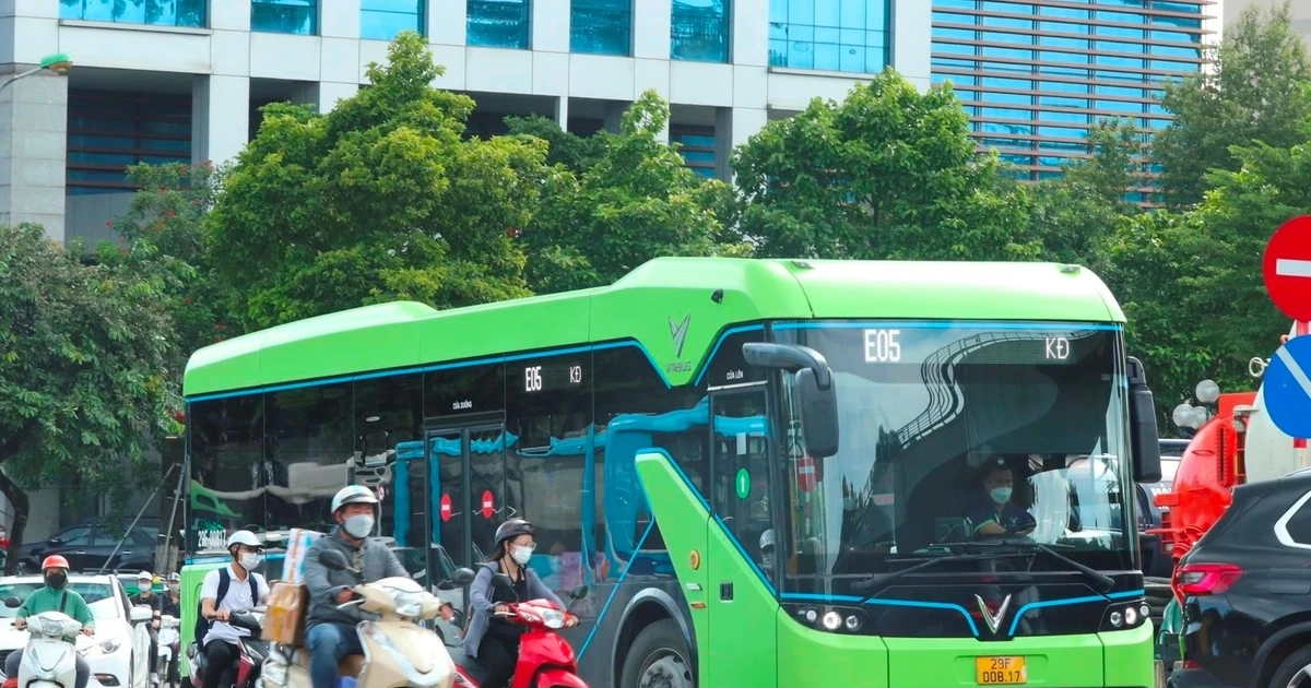 Hà Nội: Xe buýt trong vành đai 1 sử dụng nhiên liệu điện từ ngày 1/7