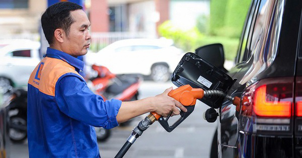 Đề xuất giảm 50% thuế bảo vệ môi trường đối với xăng dầu