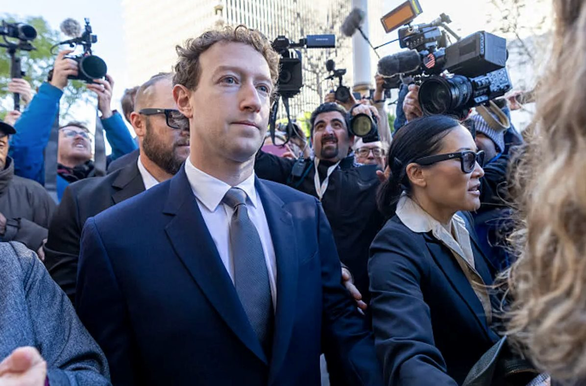 Mark Zuckerberg phải bồi thường 400 triệu USD, ...