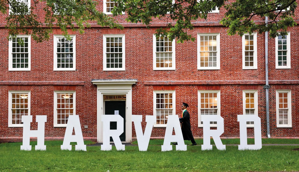 Ông Trump mở cuộc điều tra về chính sách tuyển sinh tại Đại học Harvard