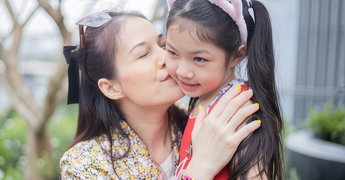 Cha mẹ càng “chịu chi” 4 THỨ này, con càng dễ thành công, tương lai xán lạn: Tuyệt đối đừng tiếc!