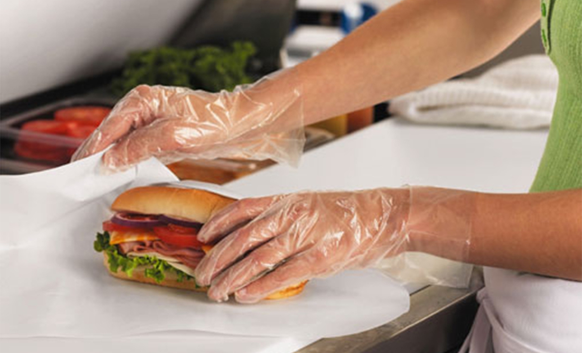 Vì sao bánh mì dễ gây ngộ độc hàng loạt?