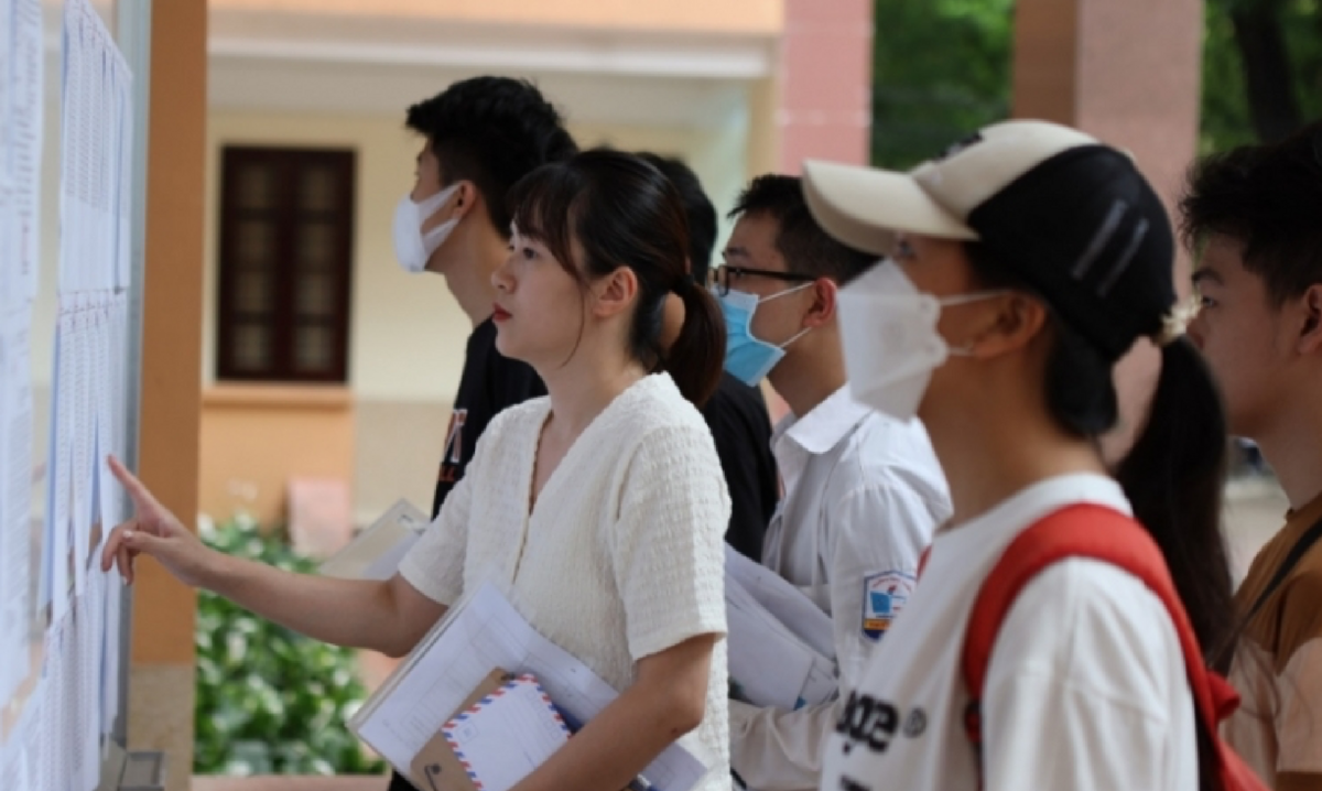 Hà Nội cho đăng ký nguyện vọng lớp 10 từ 10 - 1...