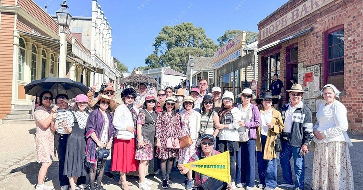 Tin rất vui: Một quốc gia cho phép khách Việt xin visa hạn tới 10 năm, nộp hồ sơ online hoàn toàn