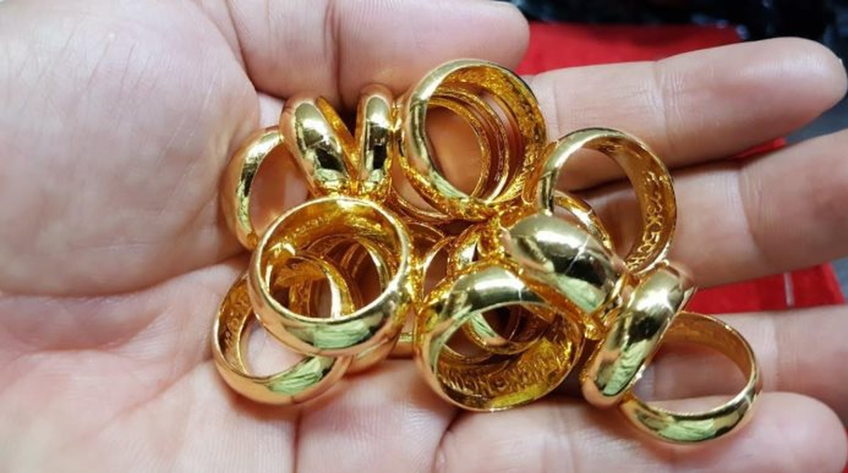 Ngân hàng từ chối mua lại hơn 13 chỉ vàng từ khách hàng cũ, cơ quan chức năng lập tức vào cuộc điều tra