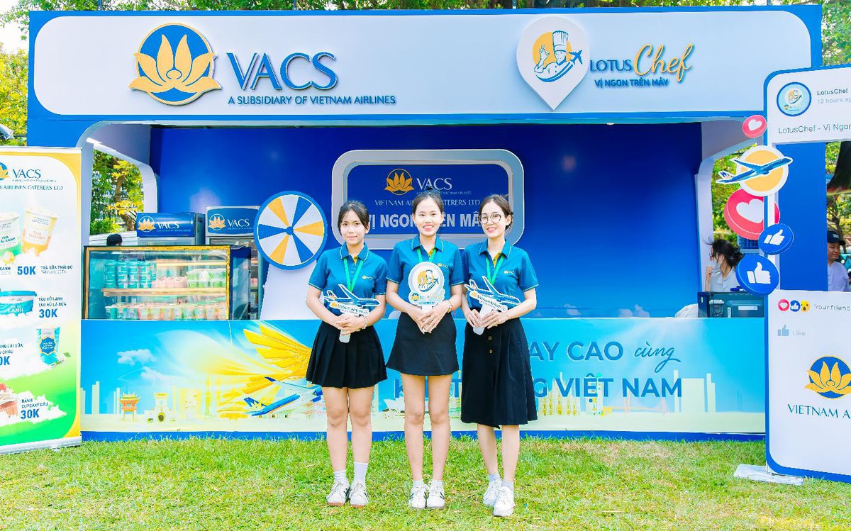Mang “vị ngon trên mây” xuống mặt đất: VACS đẹp hút giác quan