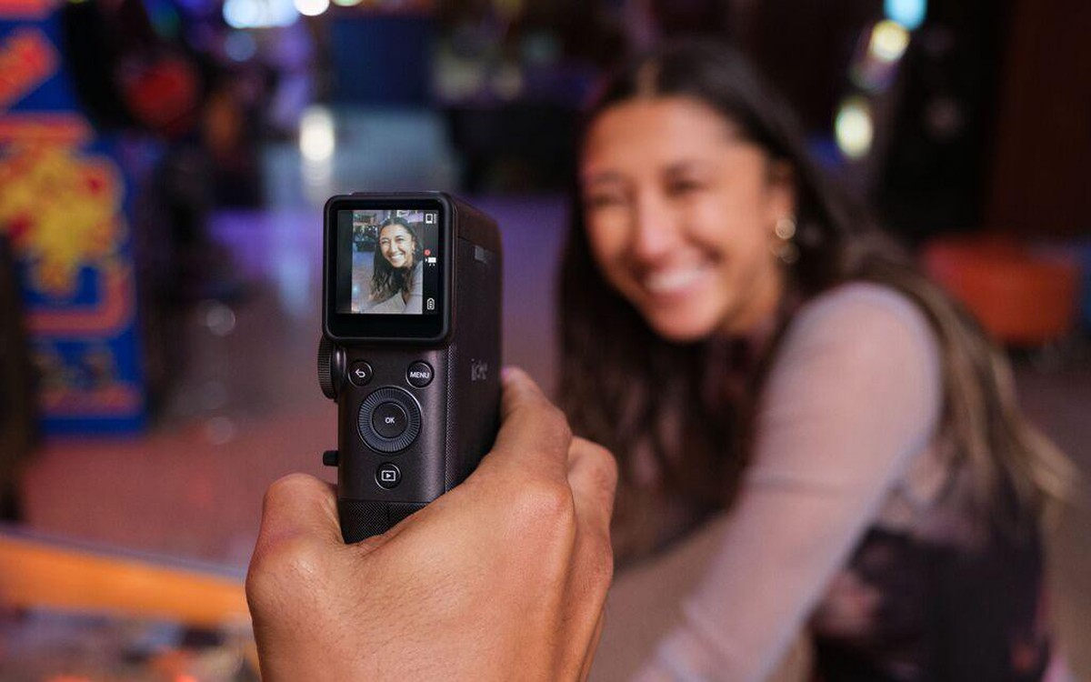 instax mini Evo Cinema – Sáng tạo trong từng khung hình nhờ chức năng quay video