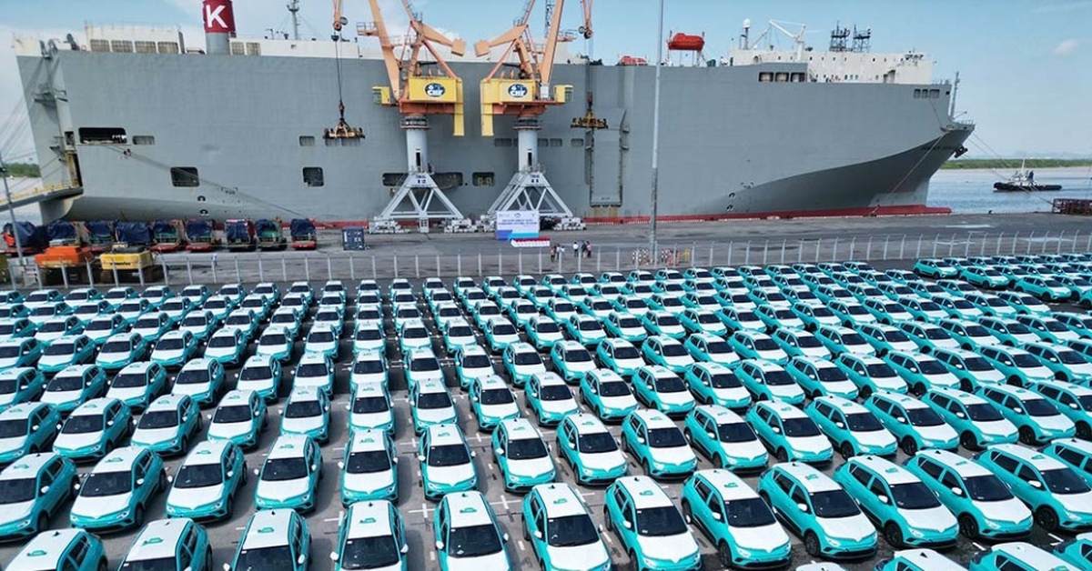 VinFast lên kế hoạch bán 20.000 xe điện cho đối...