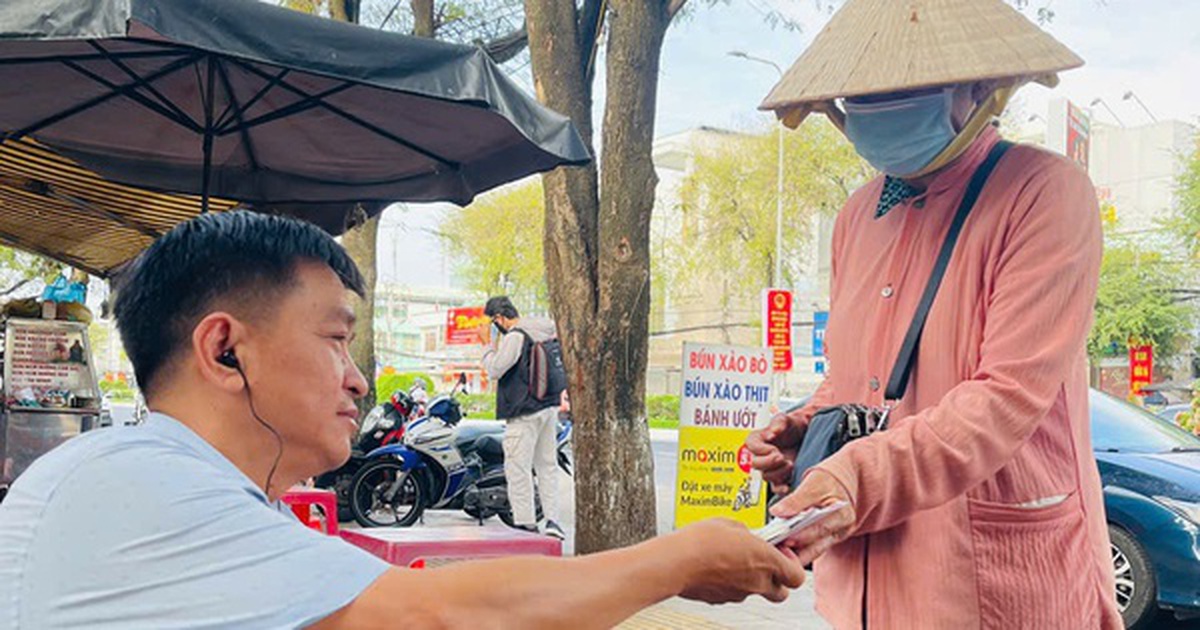 Xổ số miền Nam: Nhiều người “săn” 3 giải độc đắc vé xuân cuối cùng năm 2026