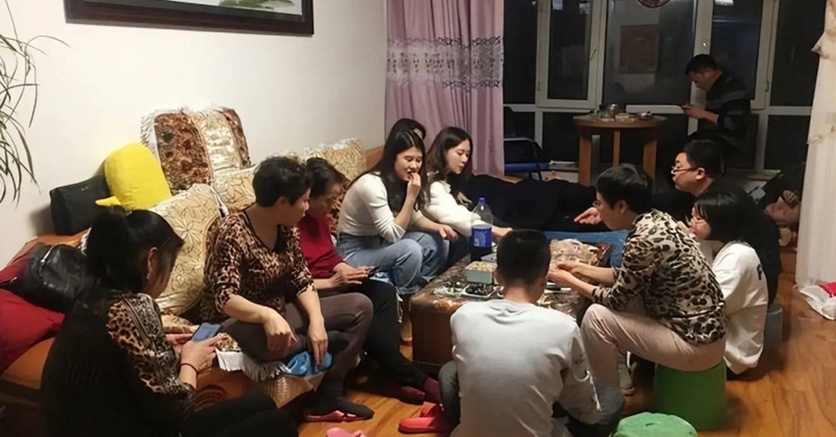 Sai lầm lớn nhất của cha mẹ là biến 3 BÍ MẬT này của con thành đề tài để buôn chuyện