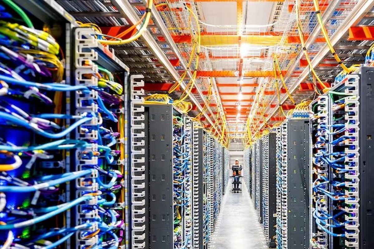 Cơn khát 130.000 MW: Big Tech sẵn sàng đánh cược hàng tỷ USD vào điện hạt nhân để nuôi "quái vật" AI