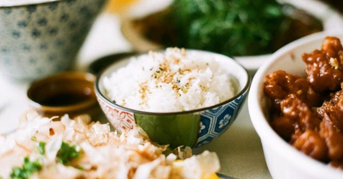 Bác sĩ cảnh báo 5 thói quen trong bếp dễ dẫn đến ngộ độc thực phẩm, nhiều người Việt mắc phải tất cả, đặc biệt là cái số 1