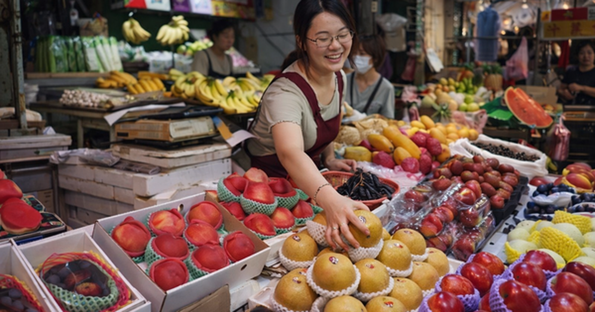 Chủ tiệm trái cây kiếm hơn 200 triệu/tháng nhờ 3 bước đơn giản: Cửa hàng nhỏ vẫn có thể hút khách đều