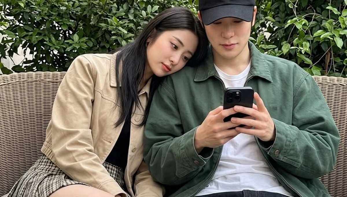 Vì sao có vợ đẹp con ngoan, đàn ông vẫn lén lút rep story, nhắn tin với gái xinh khác?