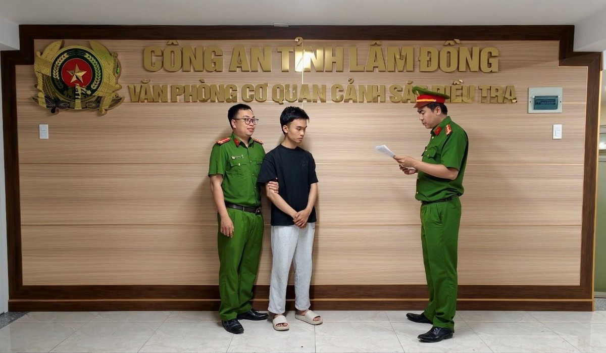 Công an bắt khẩn cấp một nhân viên ngân hàng MB ở Lâm Đồng