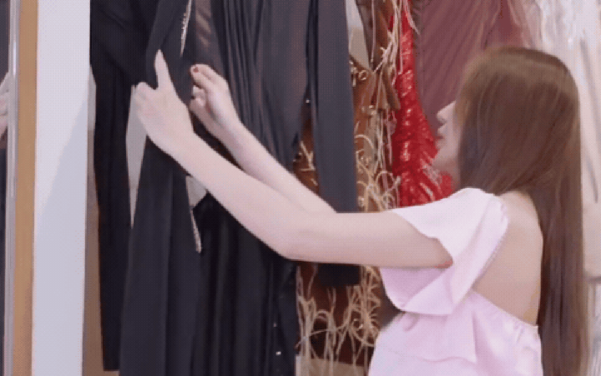 Mỹ nhân Việt lấy chồng cầu thủ giờ sống trong biệt thự khủng ở TP.HCM, người thân phải gọi gấp vì tin ly hôn