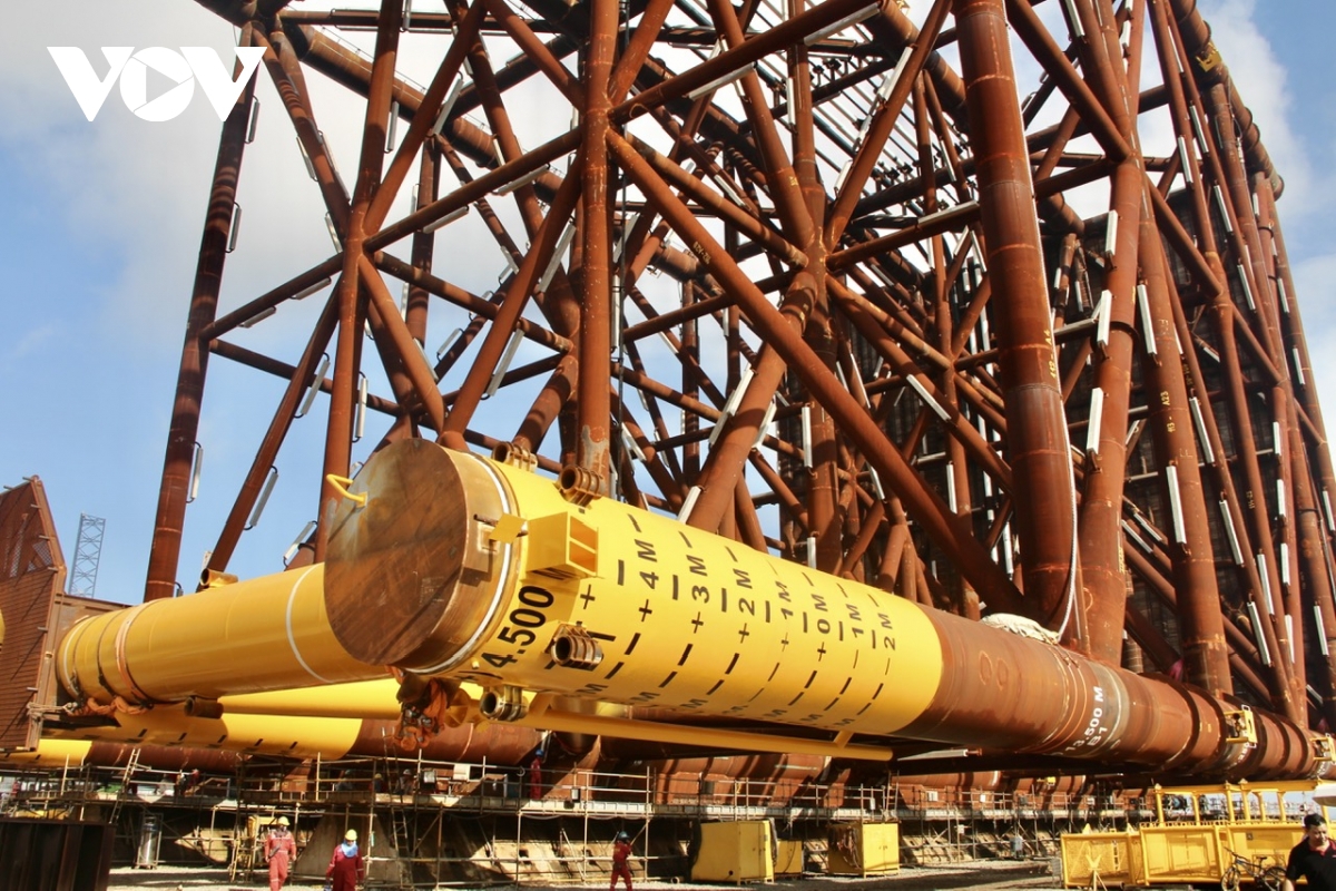 Khối thép siêu trường siêu trọng 3.300 tỷ của Việt Nam: "Trái tim" dự án 12 tỷ USD lớn nhất ngành dầu khí