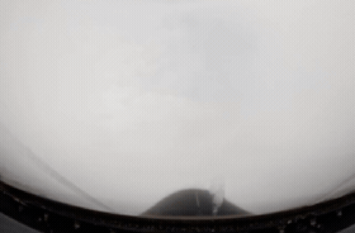 Video cực hiếm từ tâm siêu bão Melissa: Sự tĩnh lặng đáng sợ của “quái vật” Đại Tây Dương