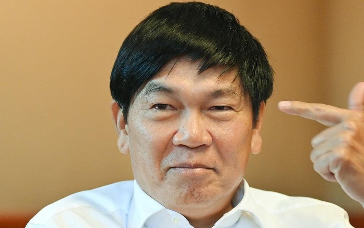 Tỷ phú Trần Đình Long gửi thông điệp đến 300.000 cổ đông Hòa Phát
