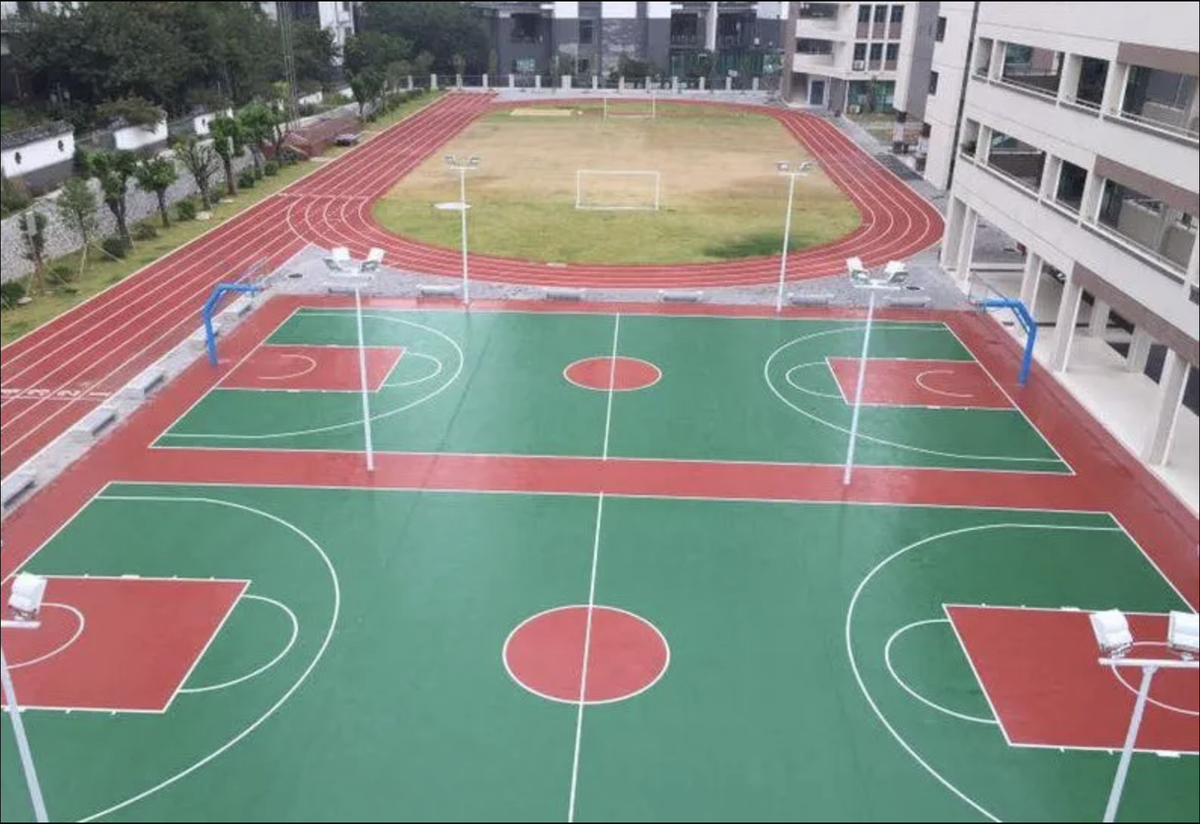 Nữ sinh lớp 9 Trường THCS Chu Văn An ngất xỉu rồi tử vong trong giờ thể dục