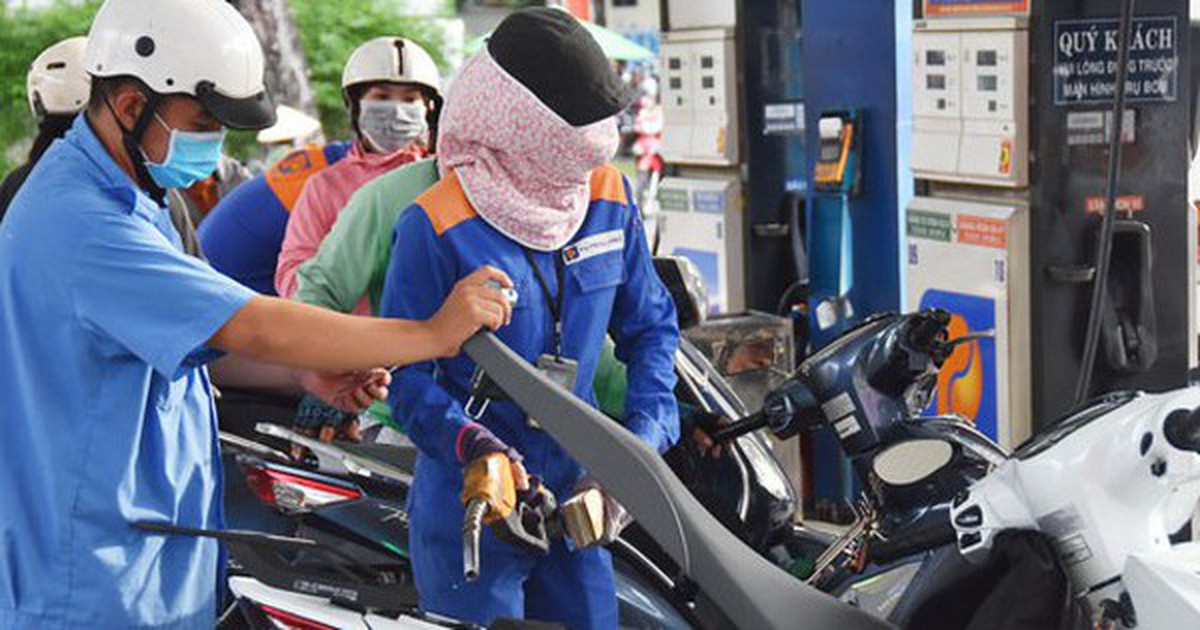 Đề xuất giảm thuế nhập khẩu xăng dầu về 0% đến hết 30-6