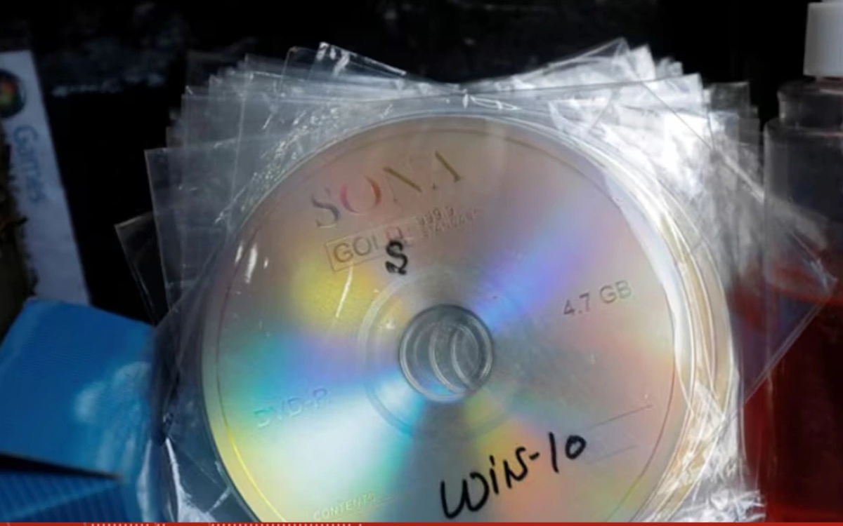 Lãnh đạo Microsoft: AI cũng sẽ phải mua bản quyền phần mềm như con người